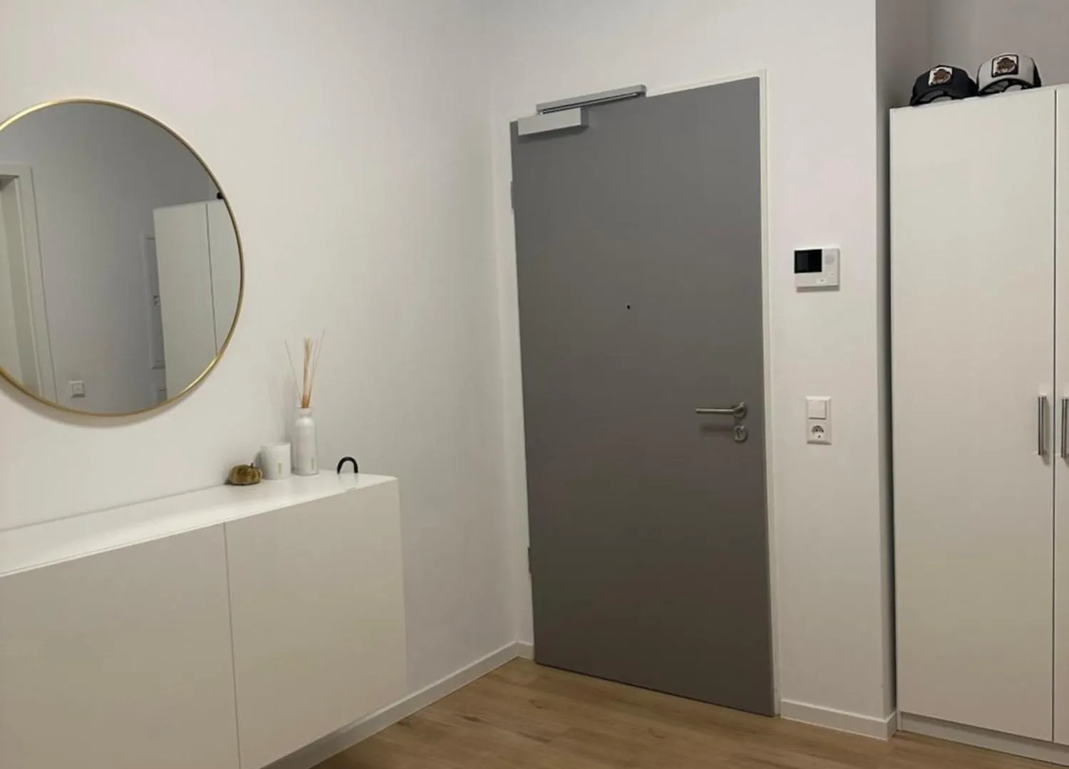 Neubauwohnung 5 Minuten Zur Messe Hannover Apartment